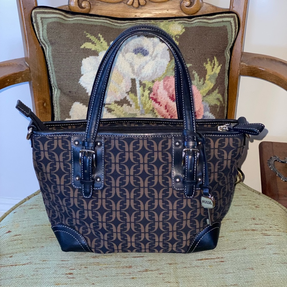 NWOT Fossil black/brown canvas and leather satchel/crossbody.